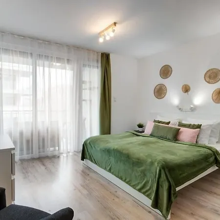 Balcony - New & Stylish Apartman