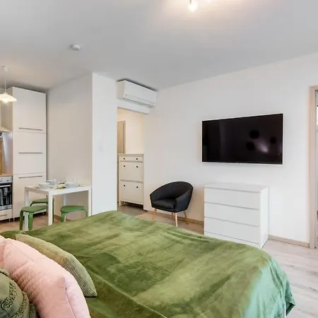 Balcony - New & Stylish Apartman Budapest