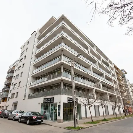 Balcony - New & Stylish Budapešť